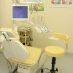 stanza-gialla2 stanza gialla di Alfamed Tolmezzo, dettaglio